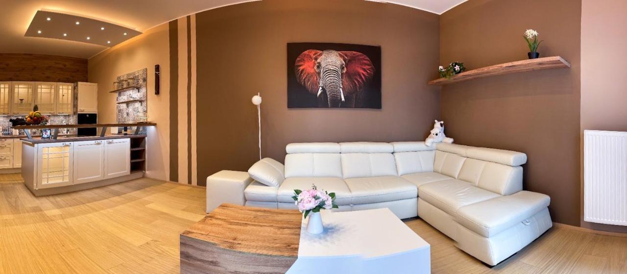 Apartment Dagmar Buresove Prag Eksteriør billede