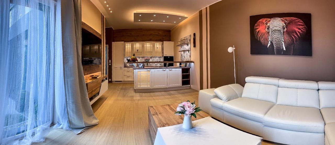 Apartment Dagmar Buresove Prag Eksteriør billede